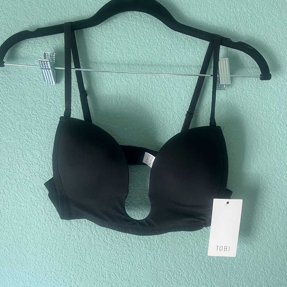 Tobi Black Deep V Bra